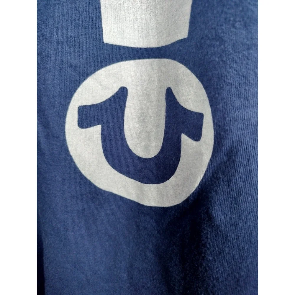 True Religion Exclamation Pocket Tee Blue Men's XL Fits Slim L / M‎ 21.5x26.5